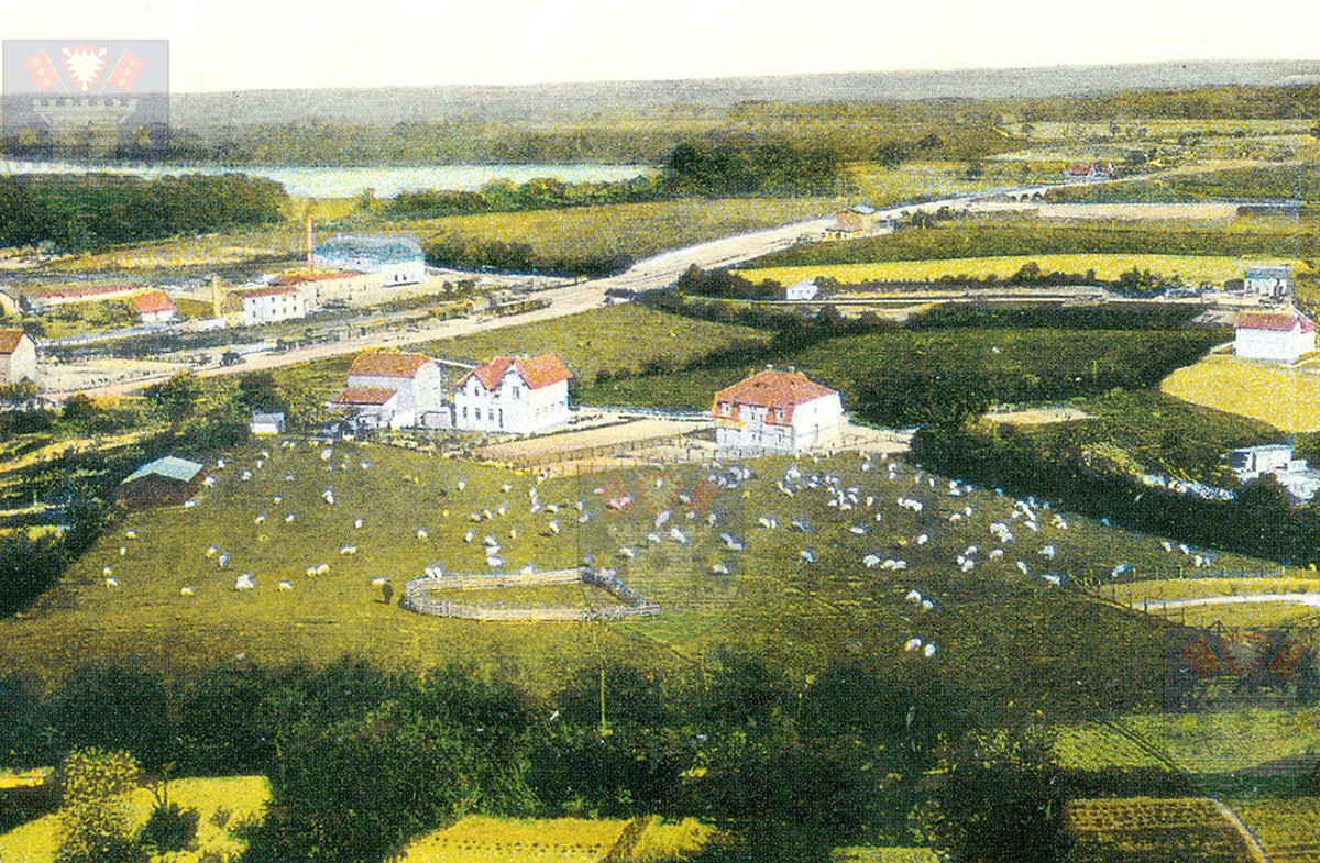 Blick über die Schäferei Stegelmann, auf Mizentra und Bahnhof